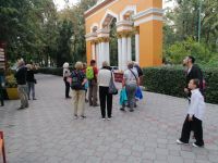 Stadtrundgang durch Bischkeck, im Park