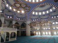 Besichtigung der neuen Moschee in Bischkek