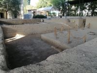 Besichtigung einer früh-islamischen Moschee mit einem Karawaj-Saraj (Freilichtmuseum)