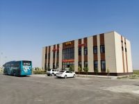 WC- und Mittagspause an einer Raststätte (Café Kohak Yi)