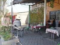 Picknick auf dem Weg nach Schemkent