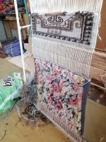 kurze Tee-Pause bei einer Lehrer-Familie, die auch einer Teppichweberei betreibt