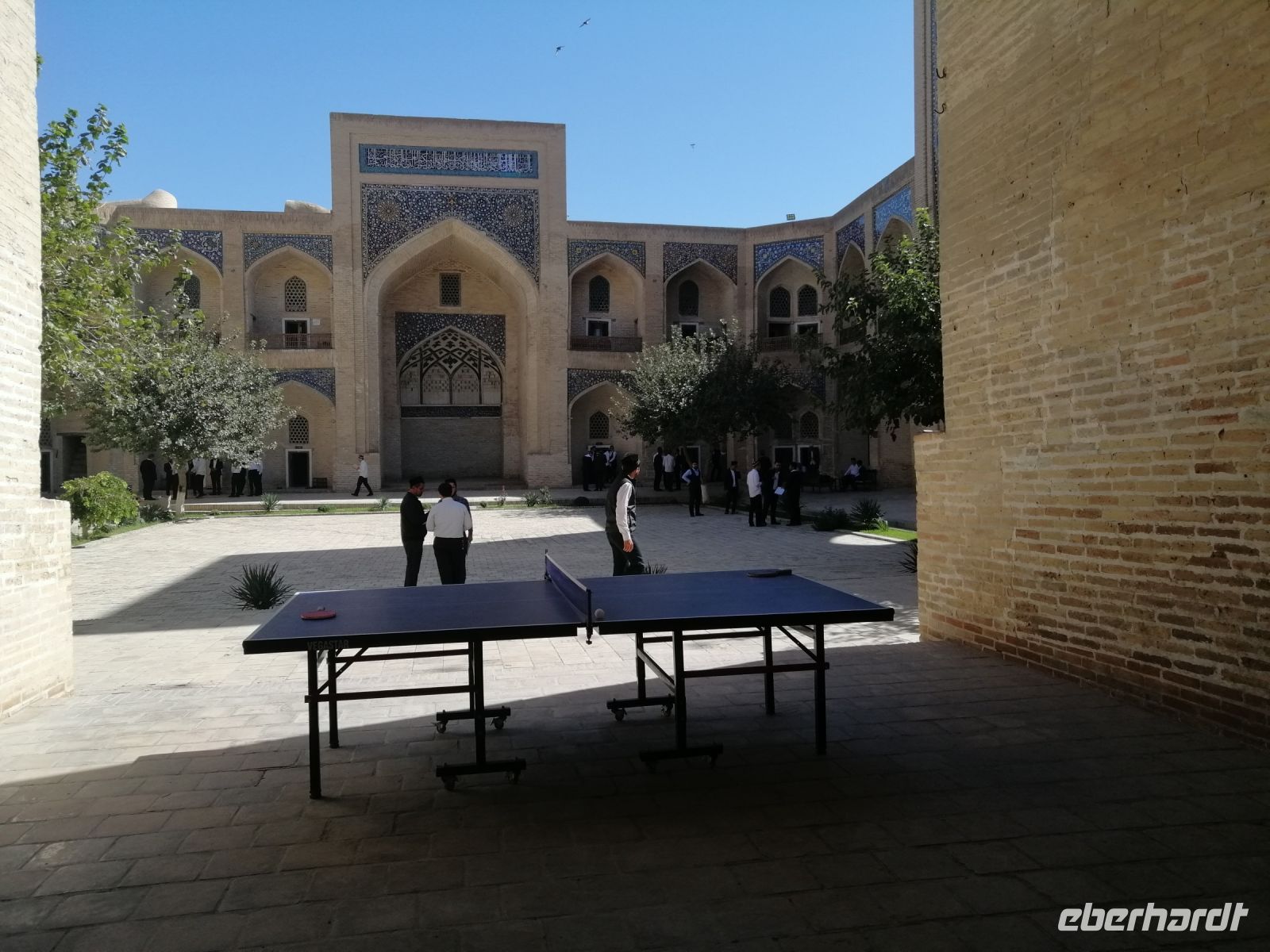 Studenten in der Mir-Arab-Medresse, Buchara