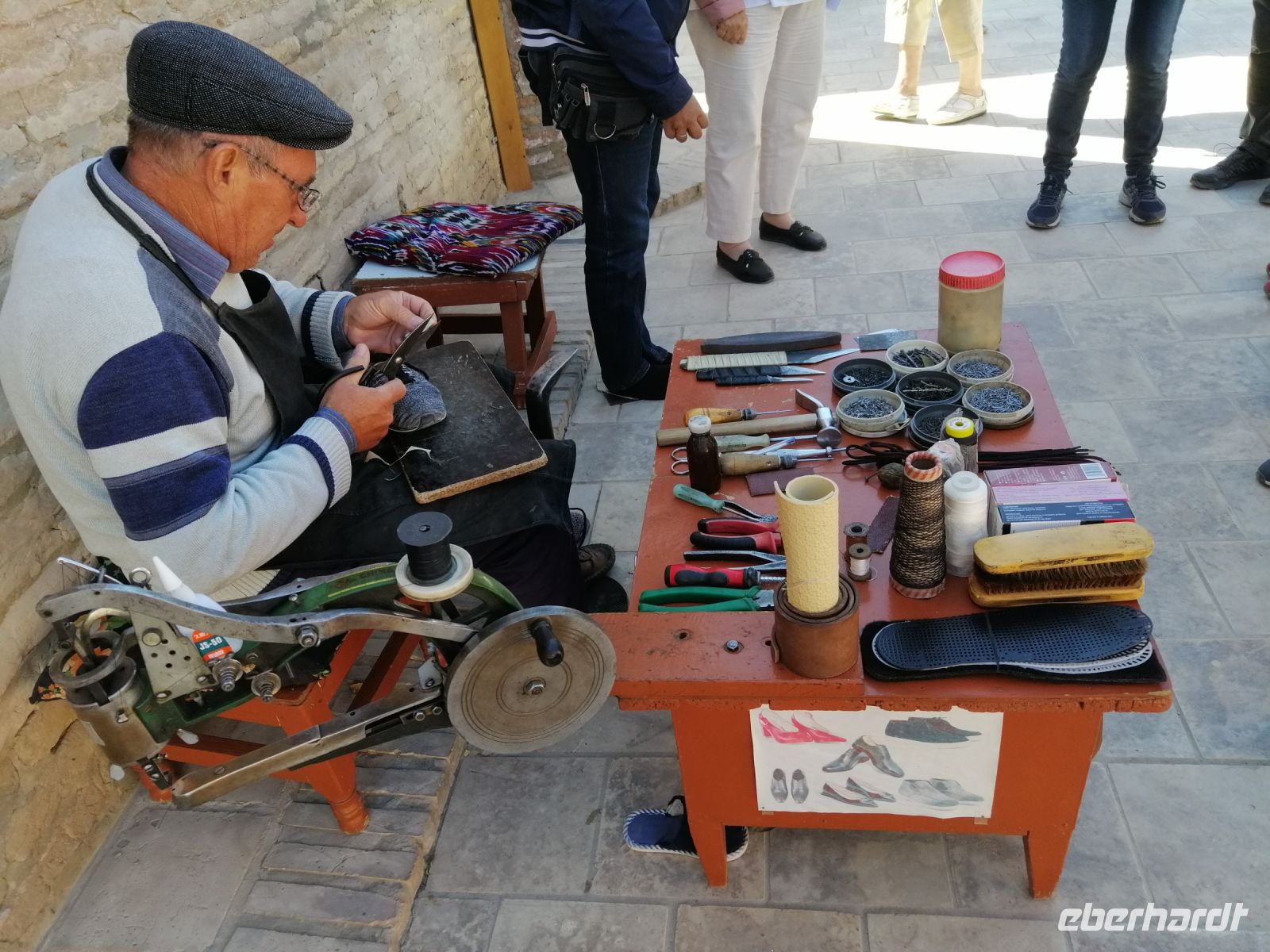 Stadtrundgang durch Chiwa, Schuhmacher