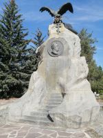 Am Przewalski-Denkmal in Karakol