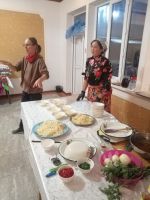 zu Besuch bei Dunganen zum Abendessen, Dorf Irdyk