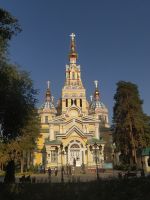 Christi-Himmelfahrt-Kathedrale: russisch-orthodoxe Kirche in Almaty