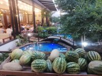 Abendessen im Restaurant Paradise in Almaty