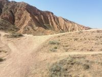 Abstecher  beim Canyon Skazka am Issyk-Kul-See