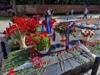 Panfilov-Park in Almaty am Tag der Befreiung &ndash; &copy; Andrey Kulikov (Eberhardt TRAVEL)