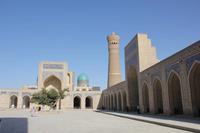 im Inneren der Kalonmoschee