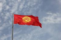 Fahne auf dem Ala Too Platz