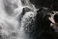 in der Turgen-Schlucht - am kleinen Wasserfall