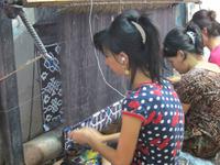 Stadtrundgang Chiwa - in der Teppichknüpferei