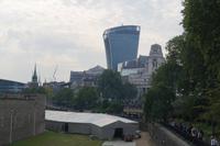 The Walkie Talkie oder the Pint