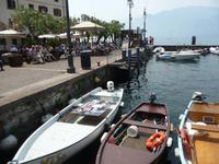 Bootsanlegestelle zur Fahrt über den Gardasee.