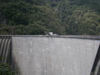 Staumauer im Verzascatal