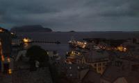 T8 Alesund bei Nacht.