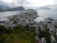 T8 Blick vom Hausberg Aksla auf Alesund.
