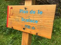 104 Wanderung zu den Saent-Wasserfällen