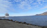 AIDAluna im Hafen von Longyearbyen