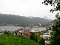 Panoramablick auf Tromsø mit der Tromsø-Brücke