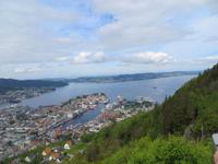Panoaramblick vom Hausberg Bergens, dem Fløyen