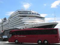 Im Kreuzfahrtterminal