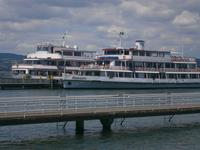 Schiffe der Bodenseeschiffahrt am Landesteg 4 und 5 an der Insel Mainau