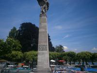 Denkmal für Graf Zeppelin, dem großen Sohn dieser Stadt 