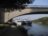 Wohnplatz unter den Brücken der Rhône