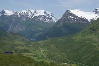 Blick in Richtung Geirangerfjord & Adlerkehren, Norwegen
