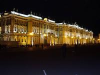 Eremitage bei Nacht