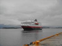 Molde (Ankunft des Hurtigruten-Schiffs 