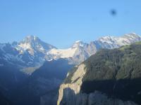Wengen, Blick ins Lauterbachtal-im Hintergrund das Breithorn