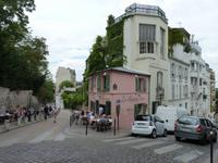 Montmartre- La Maison Rose