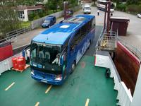 Unser Bus auf der Fähre