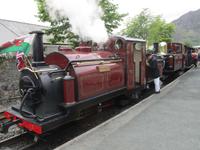 Unser Ffestiniog Dampfross