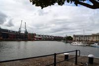 160 Bristol, Hafen
