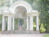 Im Garten vom Pawlowskpalast
