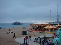 Nur noch eine Ruine im Meer. Alte Seebrücke in Brighton