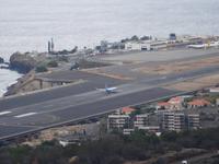 Landeanflug auf den Flughafen von Funchal