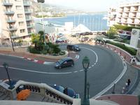 Auch diese Haarnadelkurve wird den Rennsportbegeisterten unter Ihnen sicherlich bekannt sein.