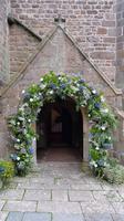 St Peter Church Guernsey - Hier geht es nach der Trauung nur noch abwärts!