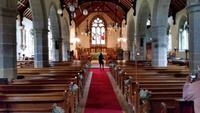 St Peter Church Guernsey - Hier geht es nach der Trauung nur noch abwärts!