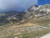 Die Höhen sind in den Bergen versteckt. 