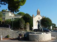 Besonders bemerkenswert waren die vielen mittelalterlichen französischen Kleinbauten.