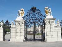 Wien, prunkvoller Eingang zum Schloß Belvedere