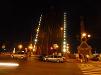 Nacht der Brücken in Petersburg