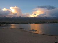 Sonnenuntergang am Issyk Kul See